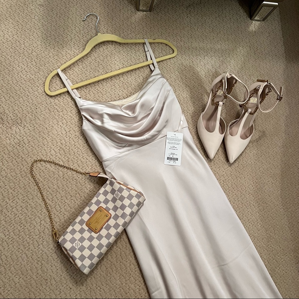 Revelry Skye Satin Dress Soft Champagne, Size 0